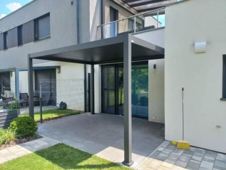 Bioklimatická pergola GEMINI Bioklimatická pergola GEMINI