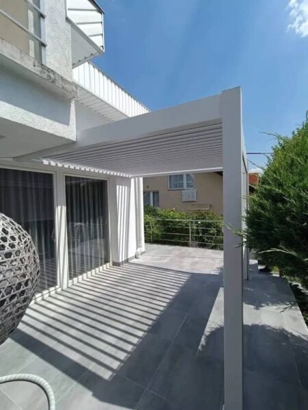 Bioklimatická pergola GEMINI Bioklimatická pergola GEMINI
