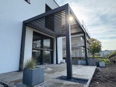 Bioklimatická pergola TAURUS Bioklimatická pergola TAURUS