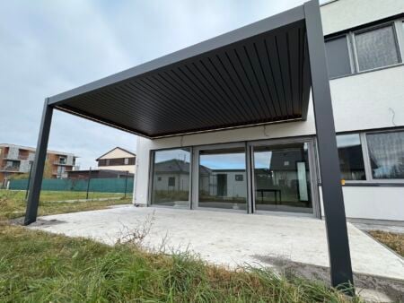 Bioklimatická pergola TAURUS Bioklimatická pergola TAURUS