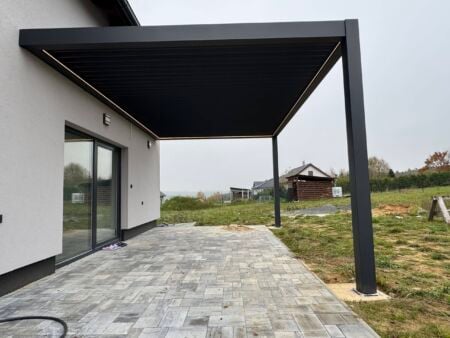 Bioklimatická pergola TAURUS Bioklimatická pergola TAURUS