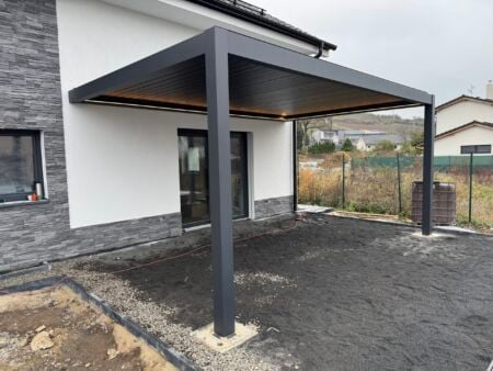 Bioklimatická pergola TAURUS Bioklimatická pergola TAURUS