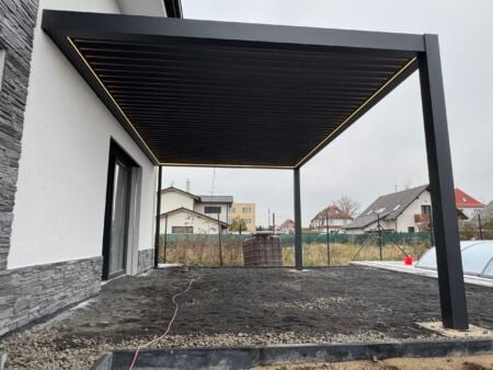 Bioklimatická pergola TAURUS Bioklimatická pergola TAURUS