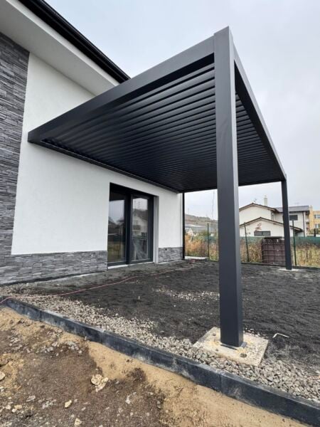 Bioklimatická pergola TAURUS Bioklimatická pergola TAURUS