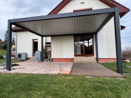 Bioklimatická pergola TAURUS Bioklimatická pergola TAURUS